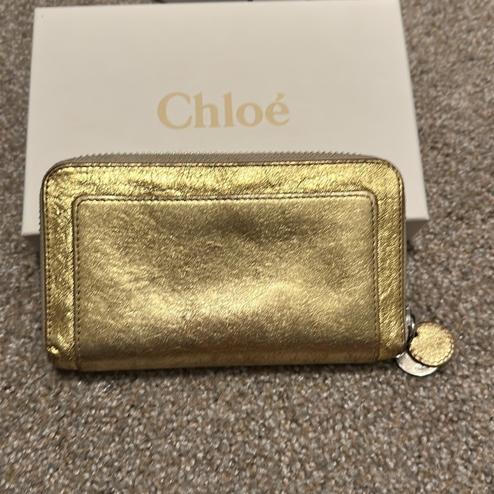 Chloe Gold Long Wallet and Box - Picture 3 of 7